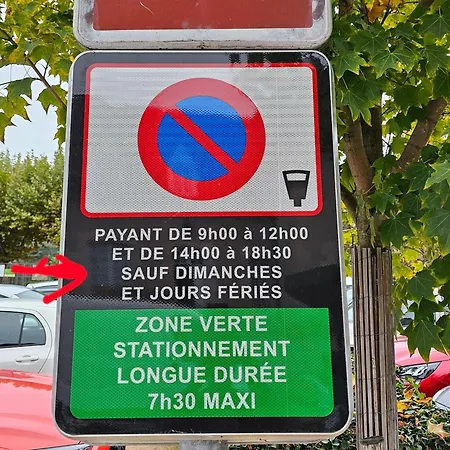 20 Minutes A Pieds De La Gare De * Montluçon
