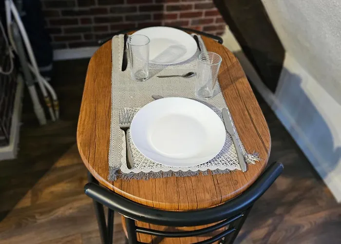 20 Minutes A Pieds De La Gare De Апартаменты Монлюсон